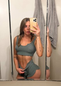 Фото проститутки Карина №3 в городе Саратов