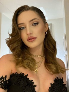 Фото проститутки Юля №1 в городе Саратов